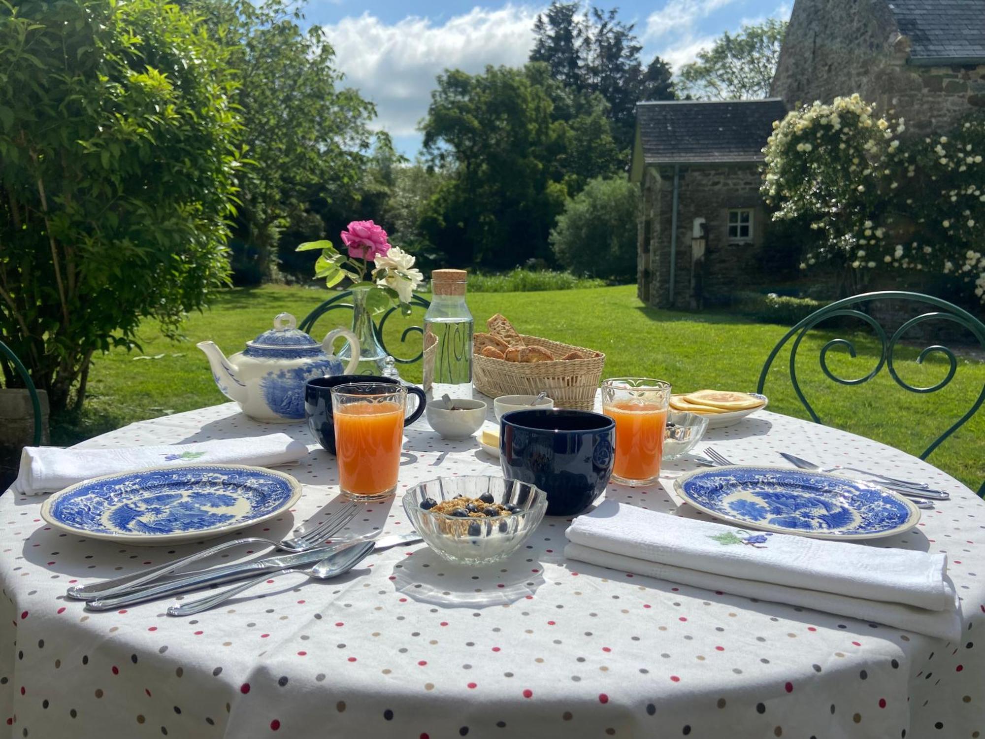 Chambres D'Hotes & Gites - Domaine Les Sources Portbail Eksteriør bilde